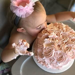 Meet your Posher, Danielle